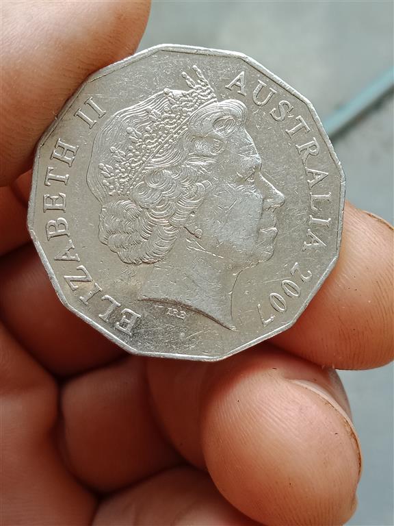 2007-50-Cent-'Divot'-Error